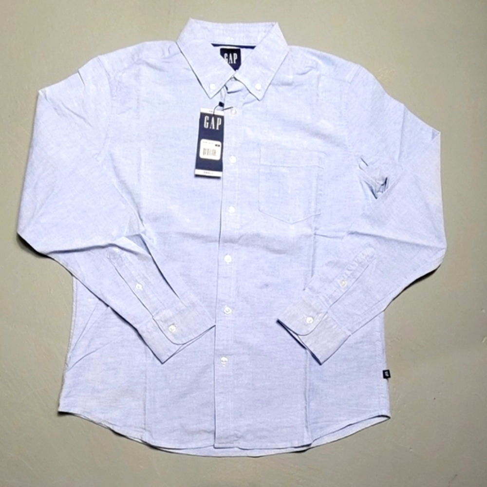 GAP Men's Oxford long sleeve shirt size Small BNWT